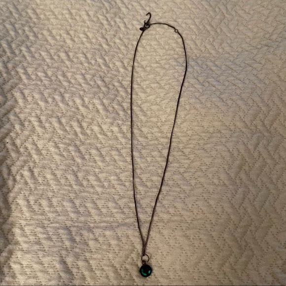 Green Gem Necklace - Picture 3 of 4